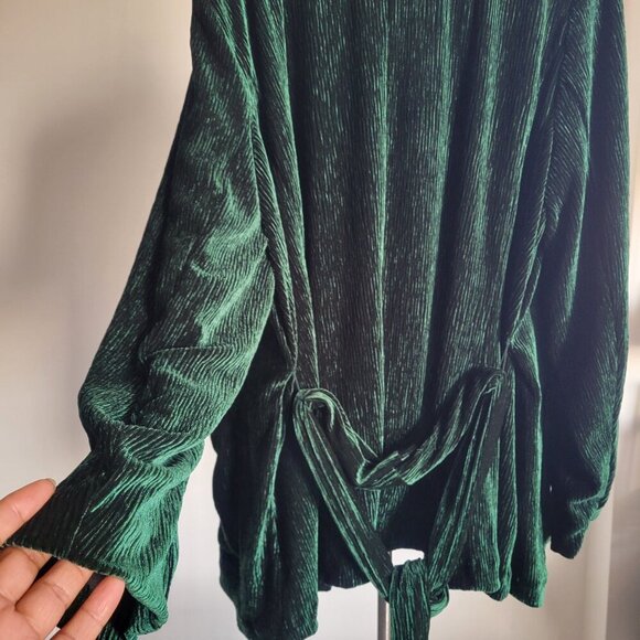 NWT Eloquii Women’s Velvet Dark Emerald Green Blazer with Belt (Size: 22) - Picture 6 of 16